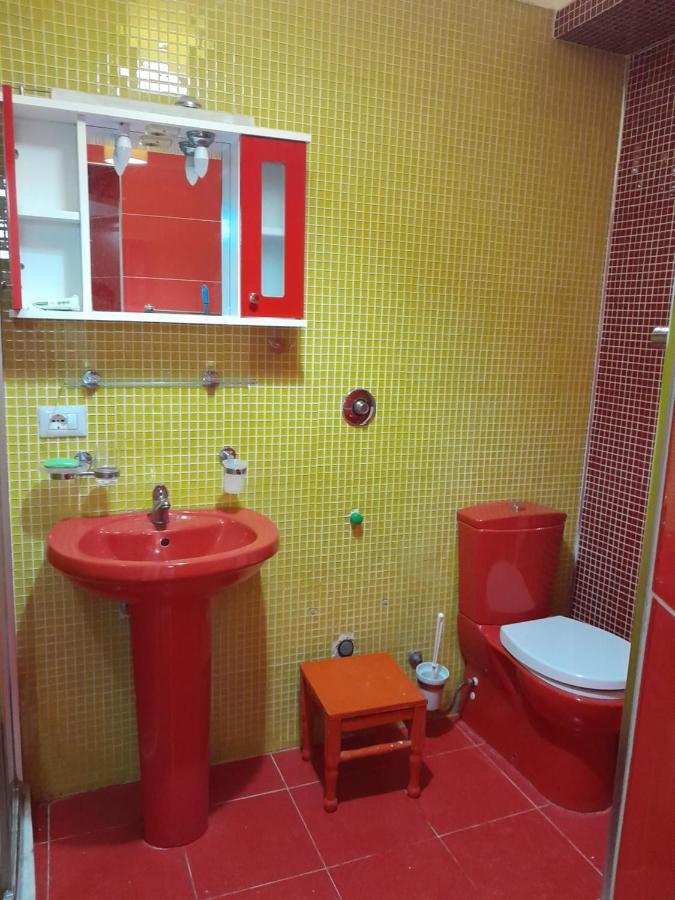 City Center Apartment Niko 04 Tirana Eksteriør billede