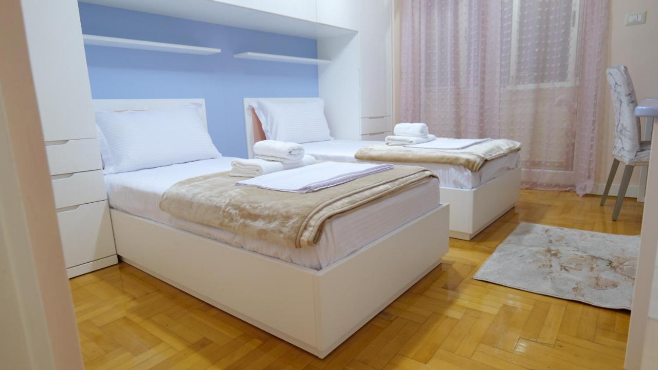 City Center Apartment Niko 04 Tirana Eksteriør billede